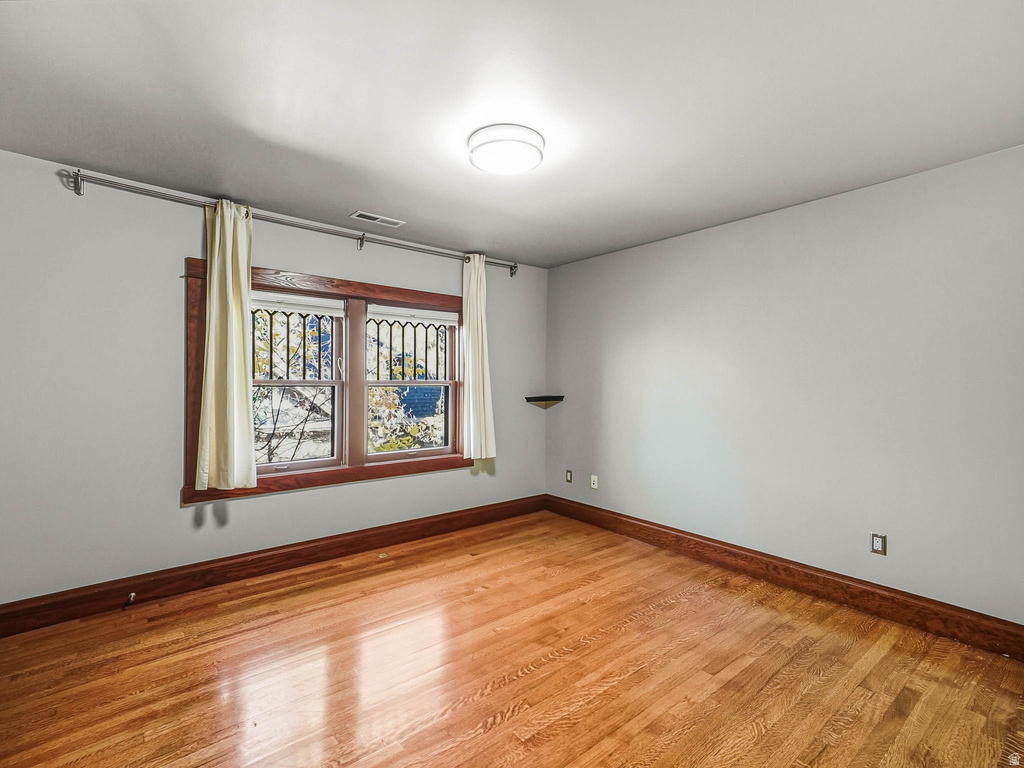 1326 S 1000 E Salt Lake City, UT 84105