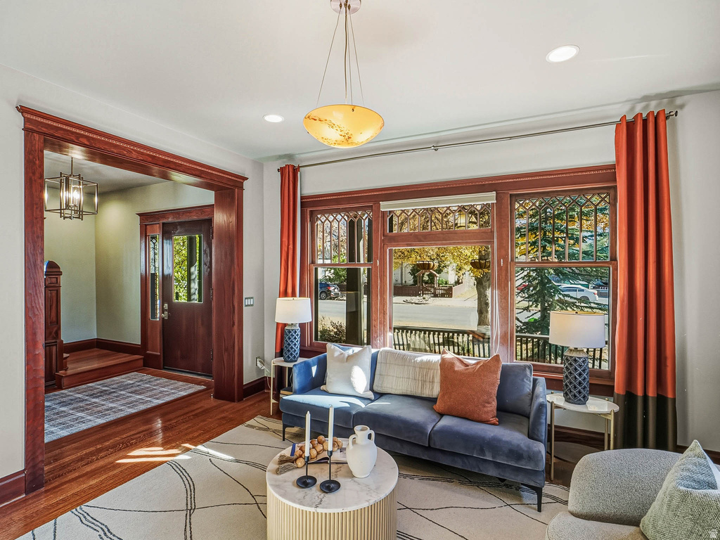 1326 S 1000 E Salt Lake City, UT 84105