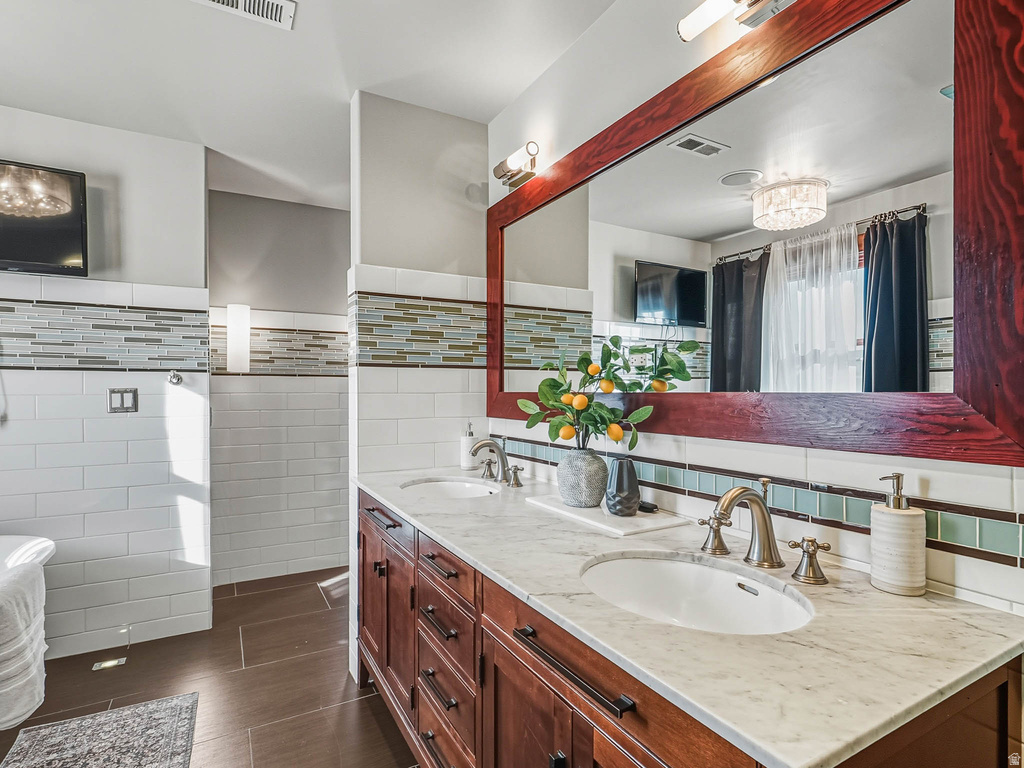 1326 S 1000 E Salt Lake City, UT 84105