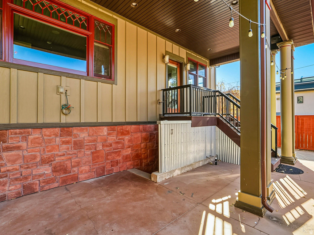 1326 S 1000 E Salt Lake City, UT 84105