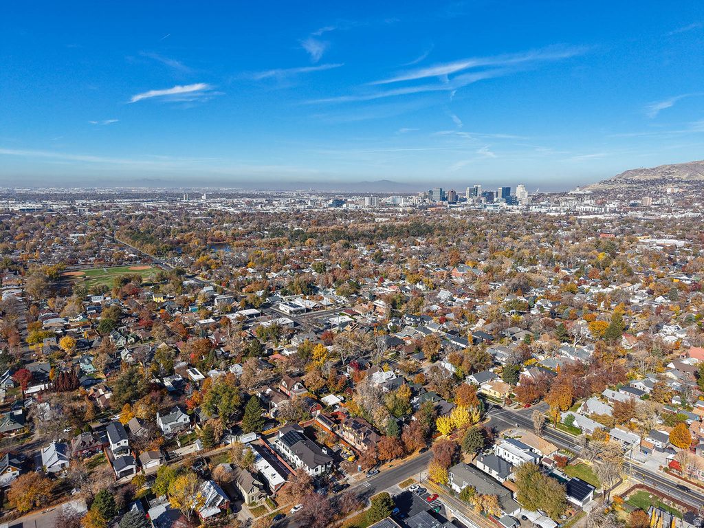 1326 S 1000 E Salt Lake City, UT 84105