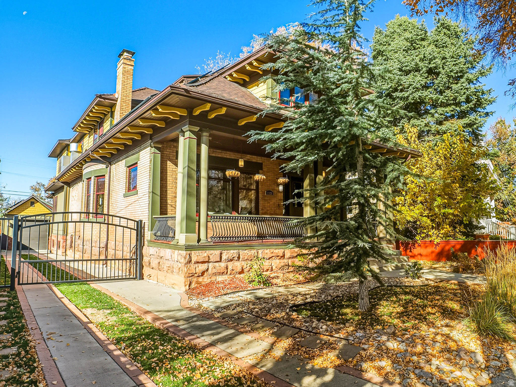 1326 S 1000 E Salt Lake City, UT 84105