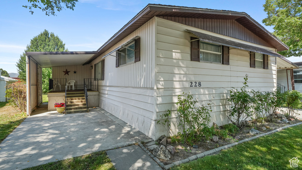 Photo 3 for MLS #2103783 at 120 N 350 West #228