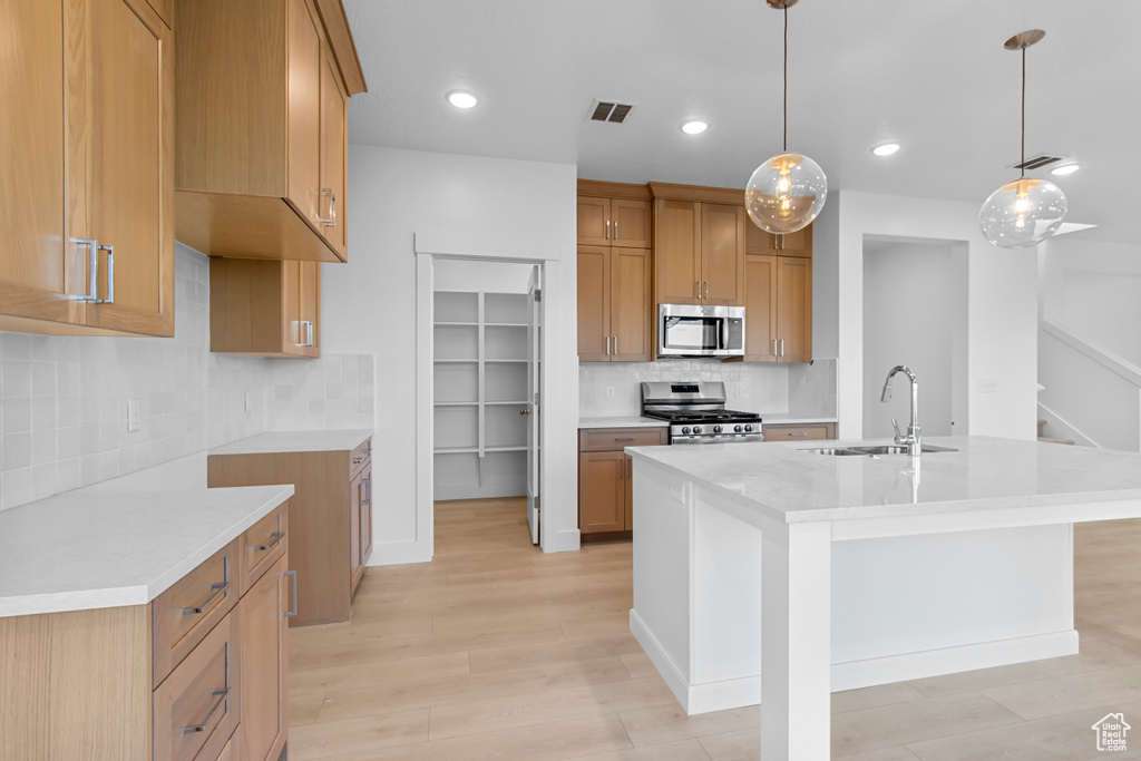 Photo 5 for MLS #2103784 at 1230 W 575 South