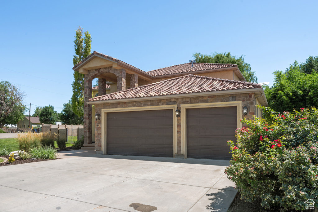6683 S ALICE SUSANNA LN West Jordan, UT 84084
