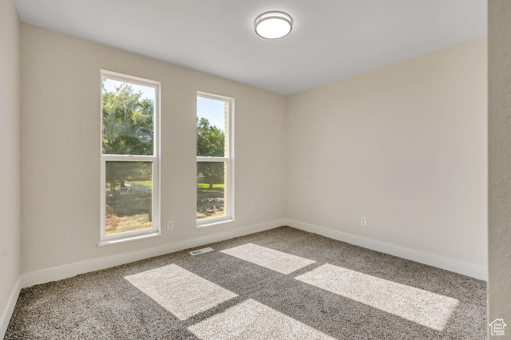 5998 S 3100 W Roy, UT 84067