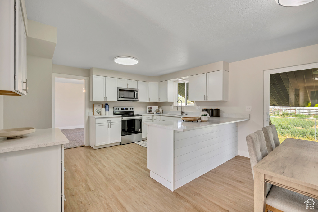 5998 S 3100 W Roy, UT 84067