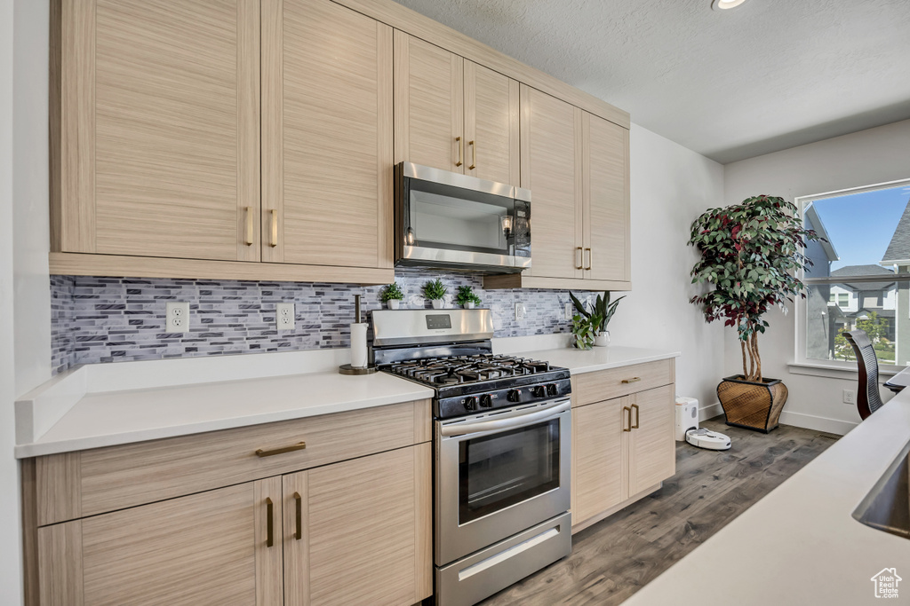 Photo 7 for MLS #2103790 at 4162 W Gate Keeper Dr #705