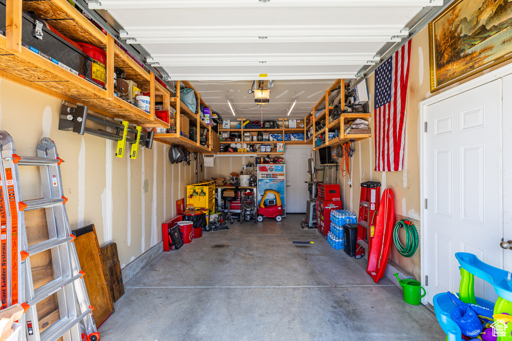 1150 N WHILTSHIRE DR North Salt Lake, UT 84054