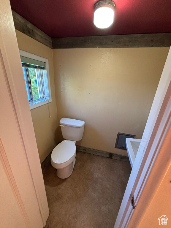 102 S MAIN ST Paris, ID 83261