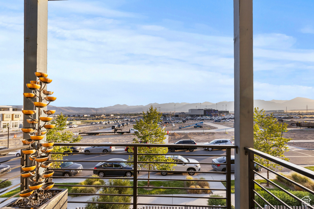 11011 S LAKE RUN RD South Jordan, UT 84009