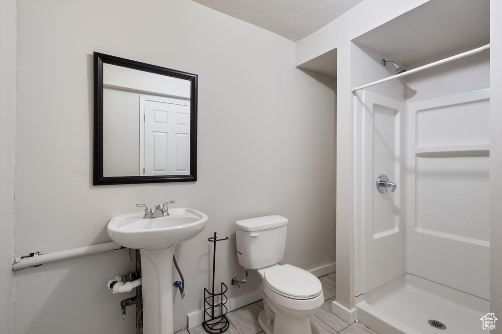 6150 W 2920 S West Valley City, UT 84128