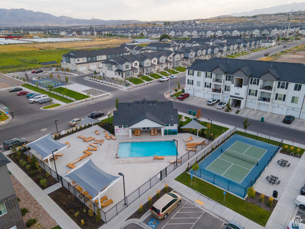 3373 W 1960 N #O202 Lehi, UT 84043