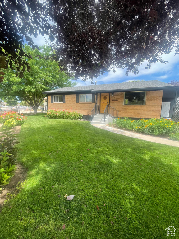 Photo 23 for MLS #2103842 at 611 E Lagoon St