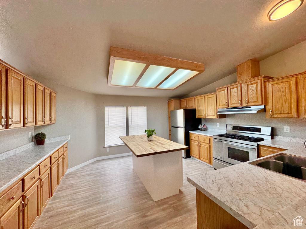 355 N 300 E Huntington, UT 84528