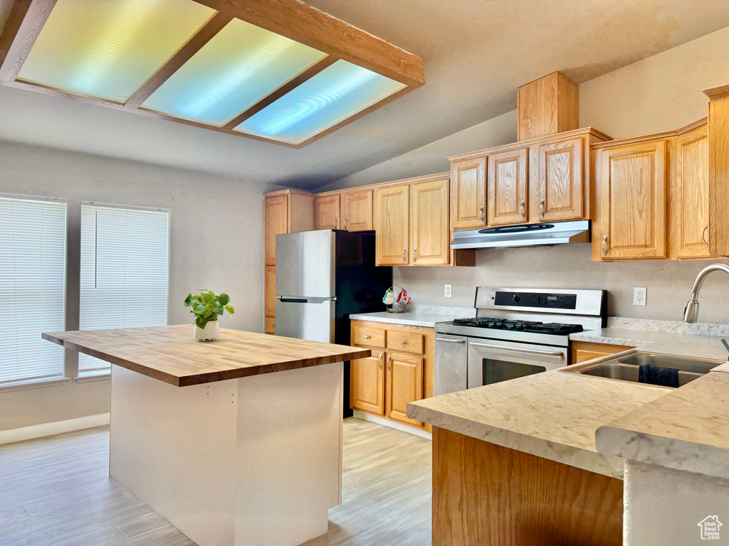 355 N 300 E Huntington, UT 84528
