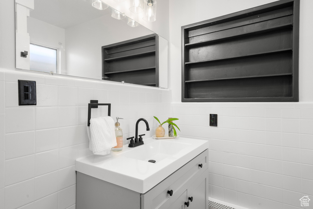 3750 S 200 E South Salt Lake, UT 84115