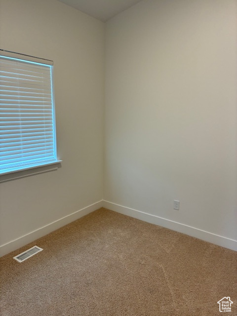 Photo 19 for MLS #2103849 at 1744 E Meadowlark Dr