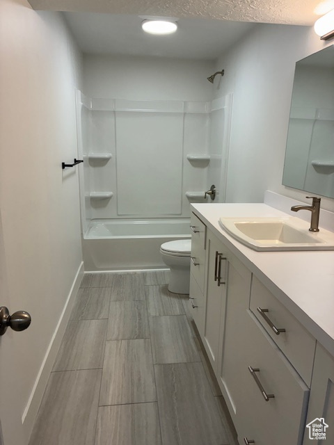 Photo 22 for MLS #2103849 at 1744 E Meadowlark Dr