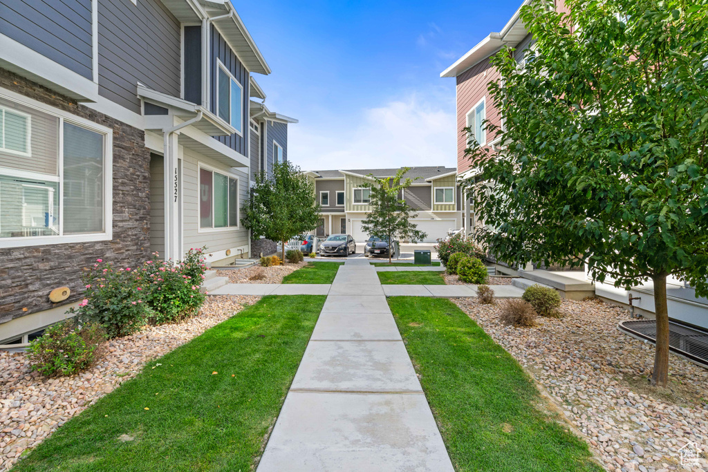 Photo 4 for MLS #2103852 at 15524 S Trumpet Ln