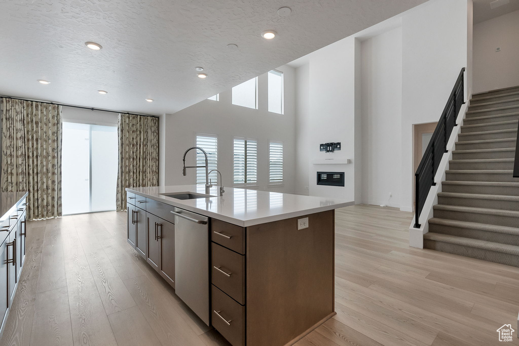 983 N CAMBRIDGE WAY Kaysville, UT 84037