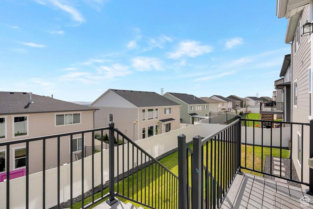 983 N CAMBRIDGE WAY Kaysville, UT 84037