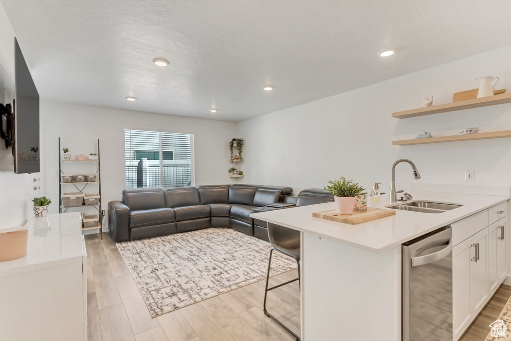 Photo 5 for MLS #2103857 at 1178 E Trident Dr