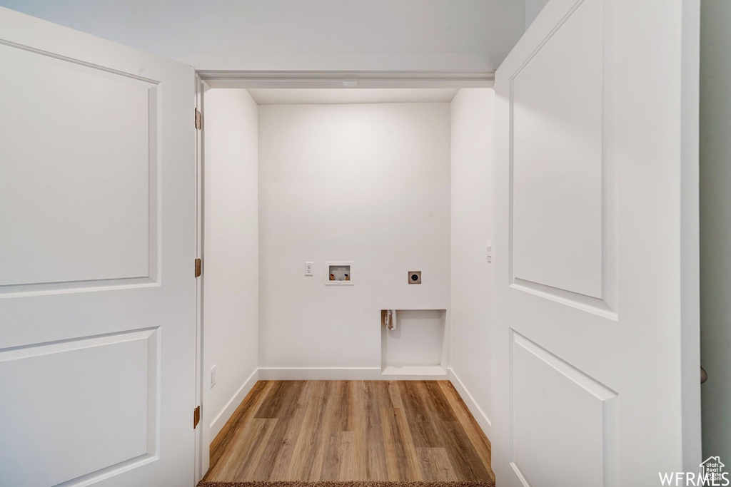 Photo 15 for MLS #2103857 at 1178 E Trident Dr