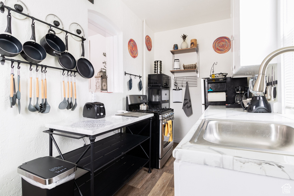 859 S GREEN ST Salt Lake City, UT 84102
