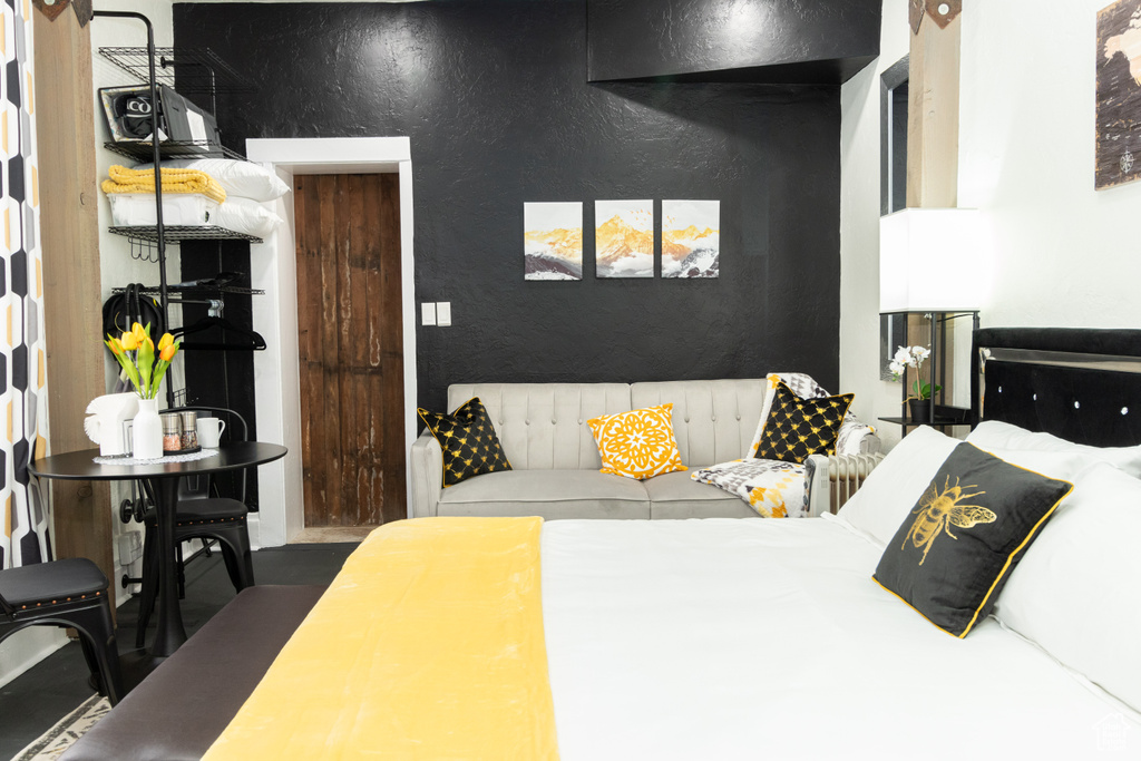 859 S GREEN ST Salt Lake City, UT 84102