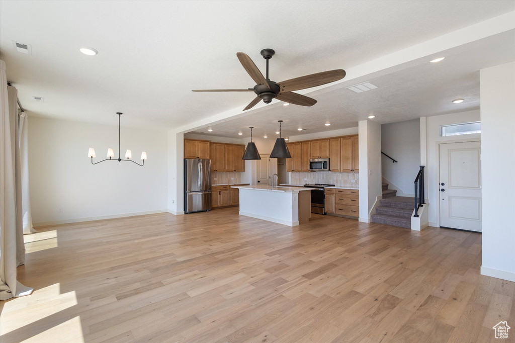 4985 W WILLOWBANK DR Highland, UT 84003