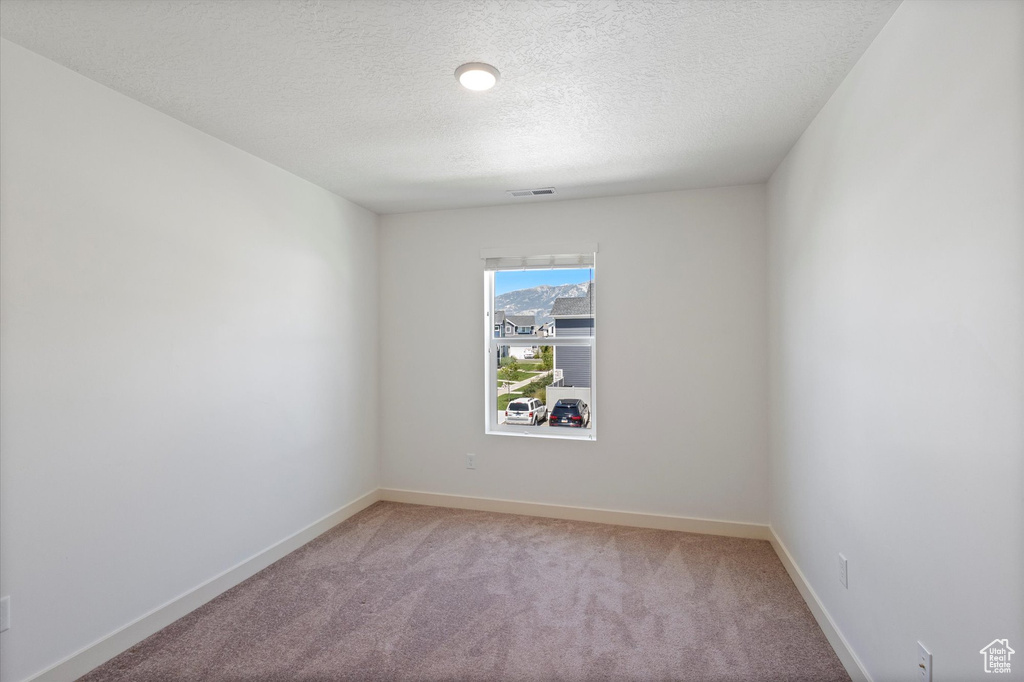 4985 W WILLOWBANK DR Highland, UT 84003