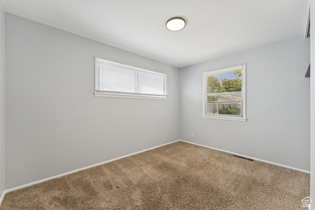 1061 N CAPISTRANO DR Salt Lake City, UT 84116