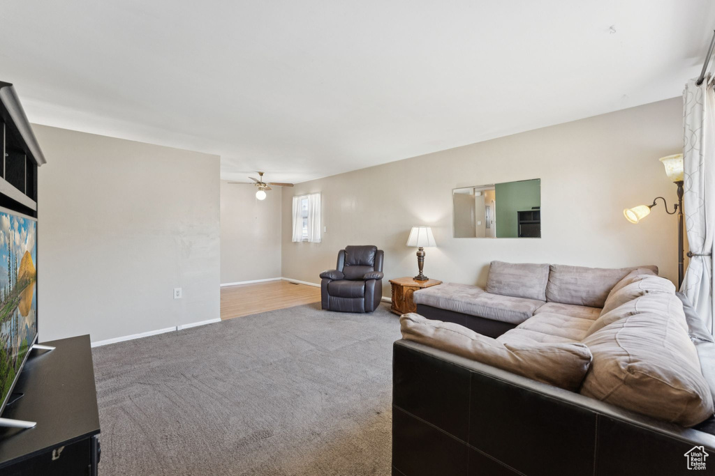 1061 N CAPISTRANO DR Salt Lake City, UT 84116