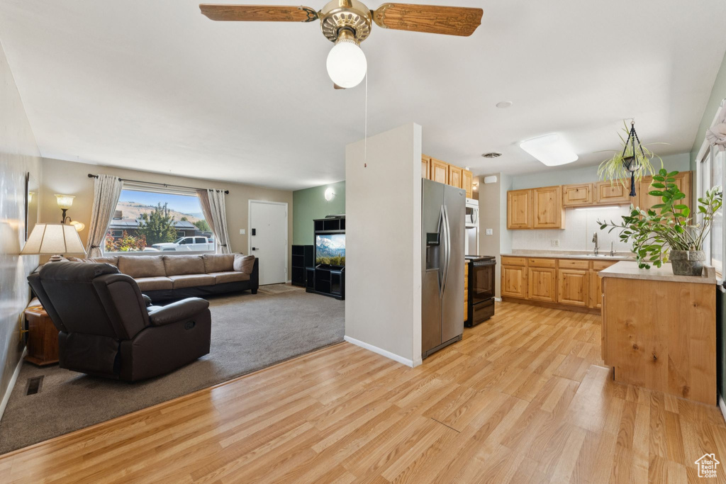 1061 N CAPISTRANO DR Salt Lake City, UT 84116
