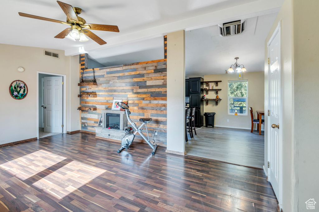 Photo 2 for MLS #2103881 at 1025 N 300 West #78