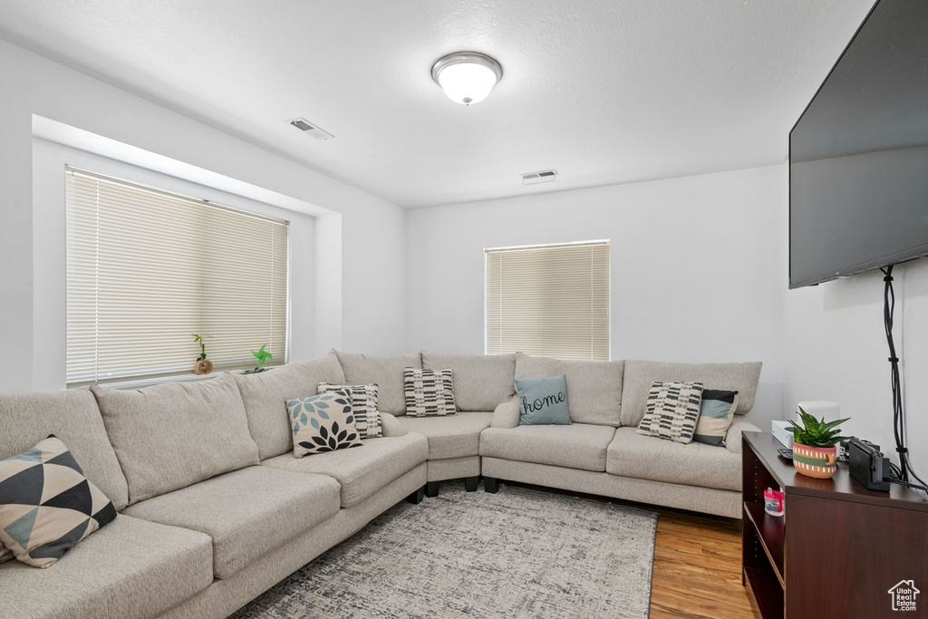 Photo 6 for MLS #2103886 at 2793 S Millard Cv