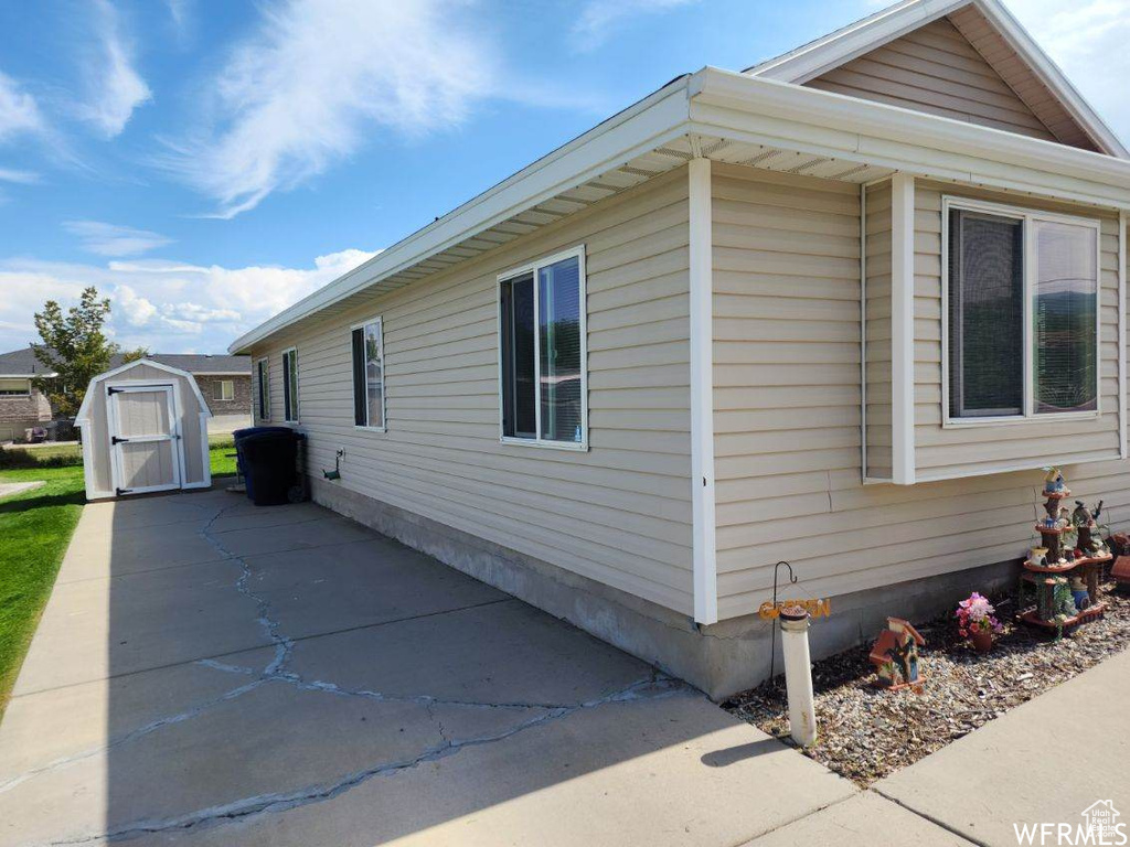 Photo 5 for MLS #2103886 at 2793 S Millard Cv