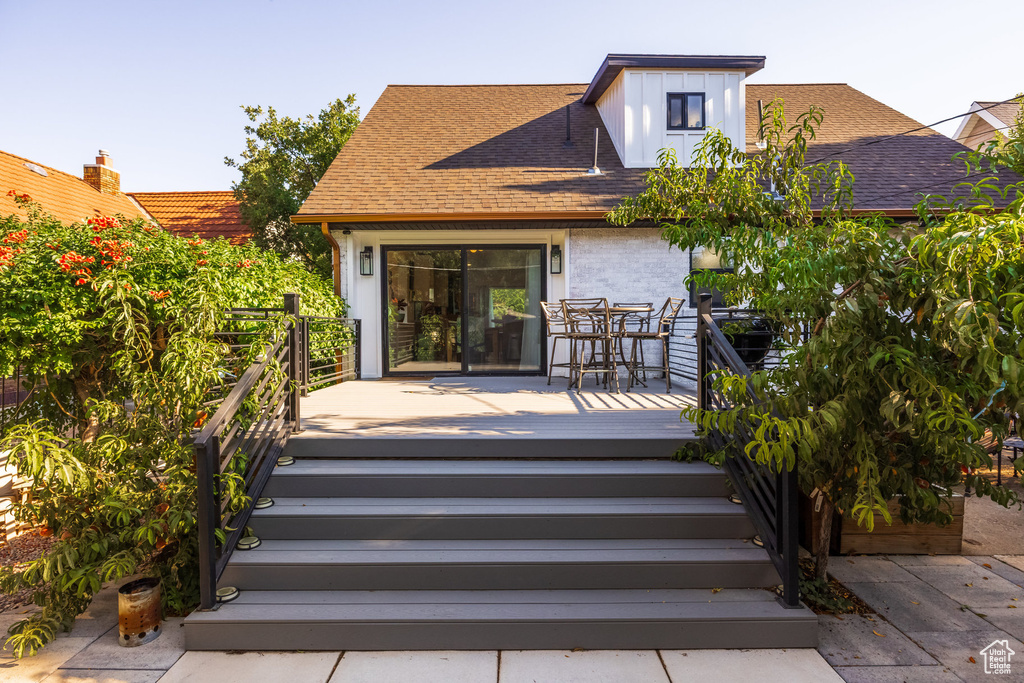 1726 E YALE AVE Salt Lake City, UT 84108