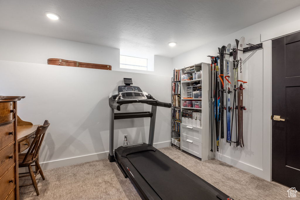 1726 E YALE AVE Salt Lake City, UT 84108