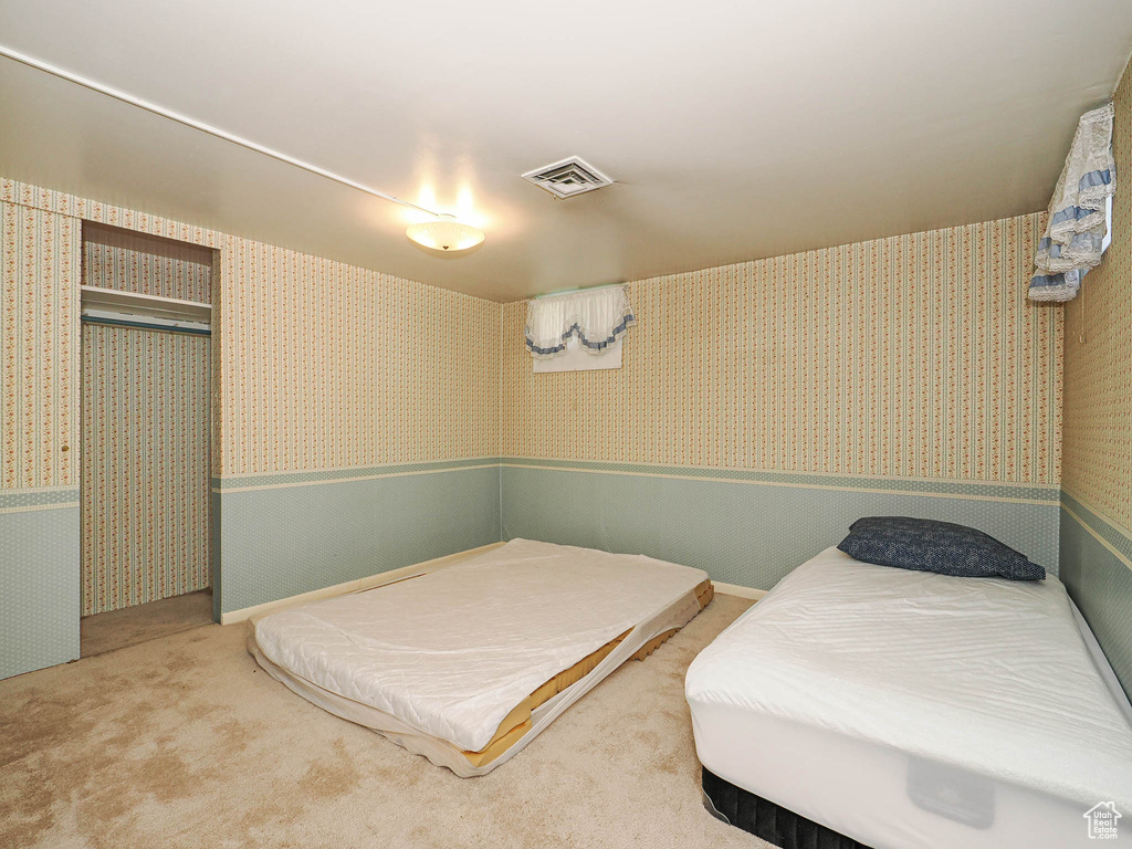 7986 S COOLIDGE ST Midvale, UT 84047