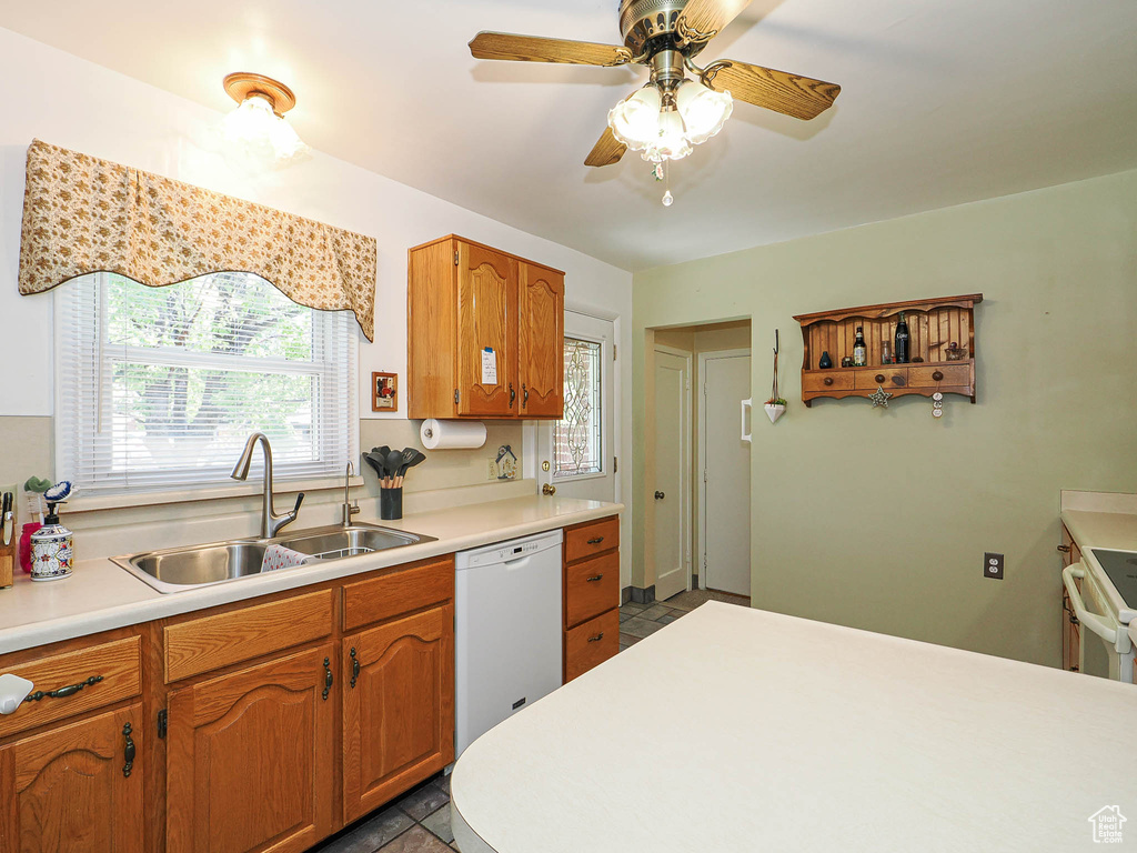 7986 S COOLIDGE ST Midvale, UT 84047