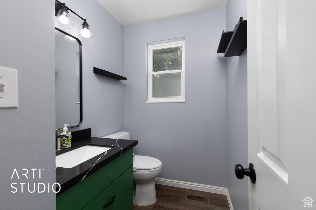 Photo 13 for MLS #2103908 at 26 S 1185 East