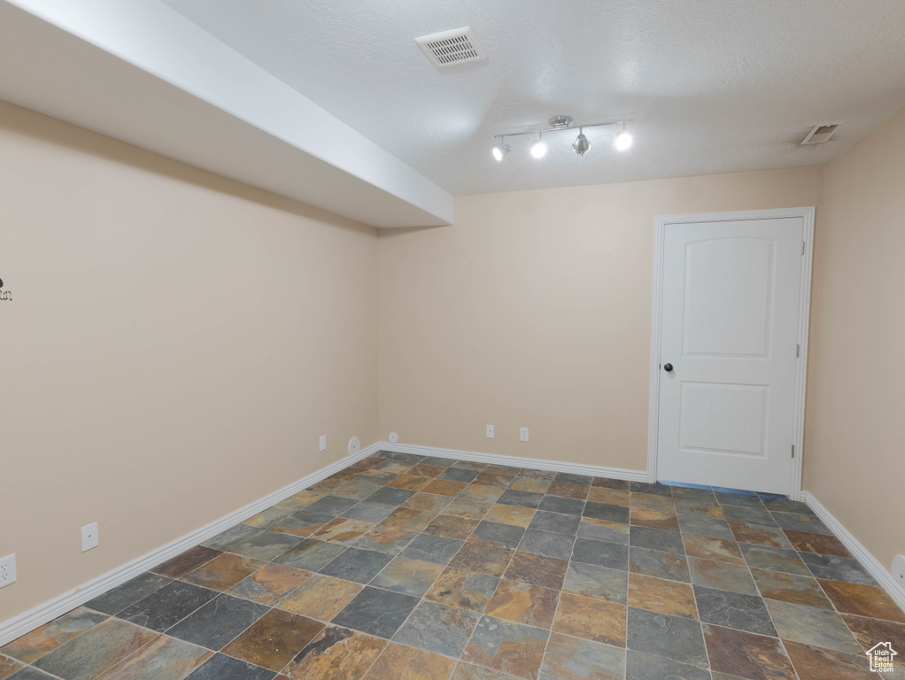1819 N 1400 W Redmond, UT 84652