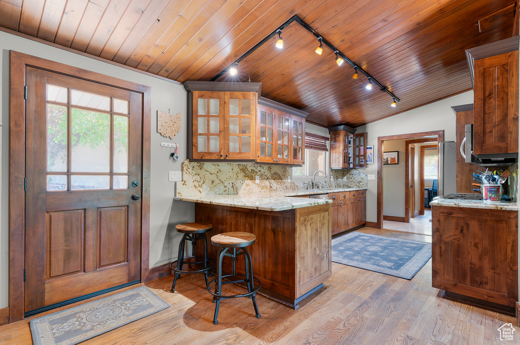 2885 E LIVE OAK CIR Salt Lake City, UT 84117