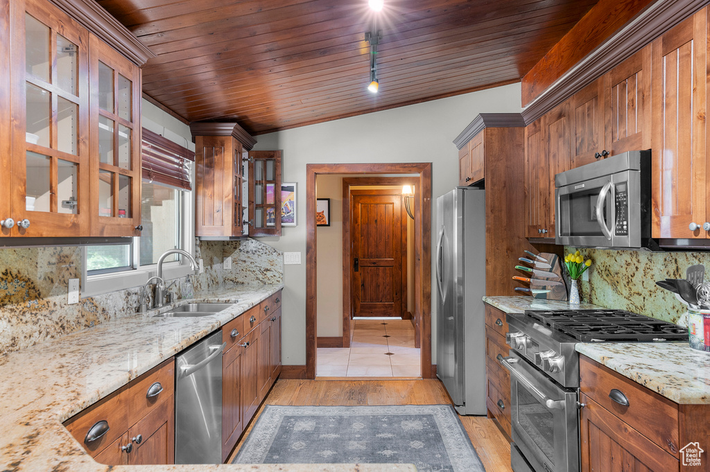 2885 E LIVE OAK CIR Salt Lake City, UT 84117