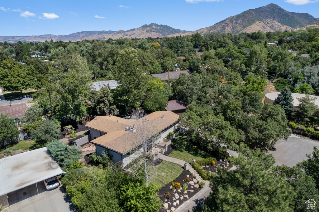 2885 E LIVE OAK CIR Salt Lake City, UT 84117