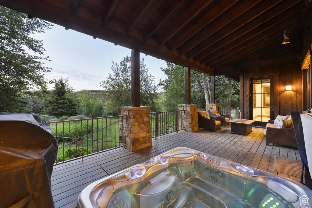8052 WESTERN SKY Park City, UT 84098