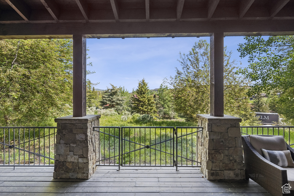 8052 WESTERN SKY Park City, UT 84098