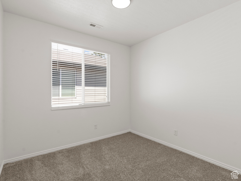 6736 S EMPRESS LN West Jordan, UT 84084